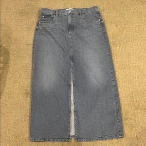 Universal Thread Gray Denim Skirt